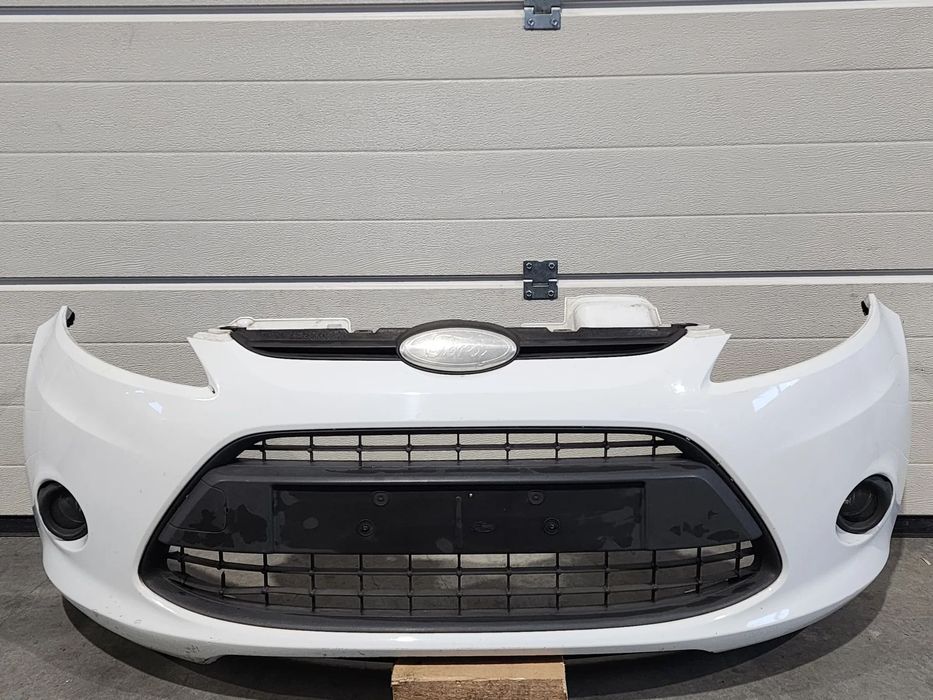 Ford Fiesta MK7 zderzak przód kompletny