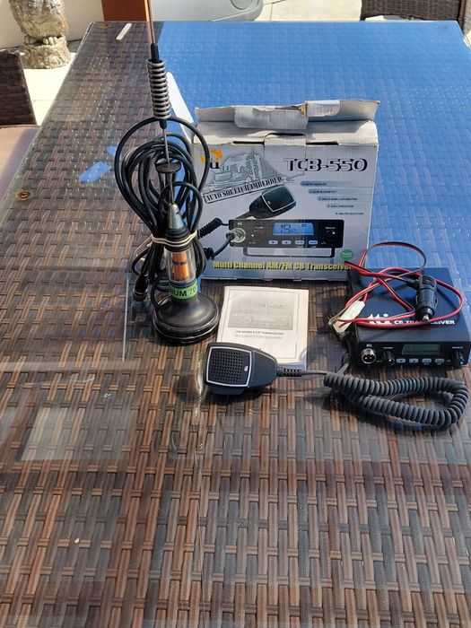 Sprzedam CB Radio TCB-550 komplet