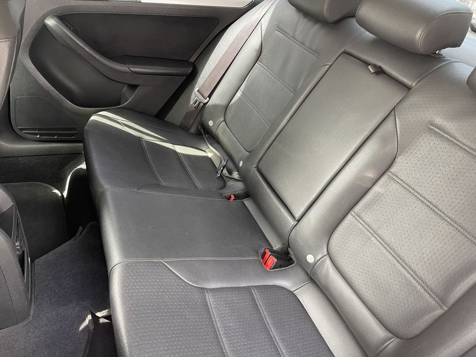 Автомобіль volkswagen jetta