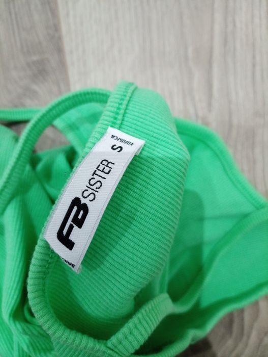 Bluzka na ramiączkach