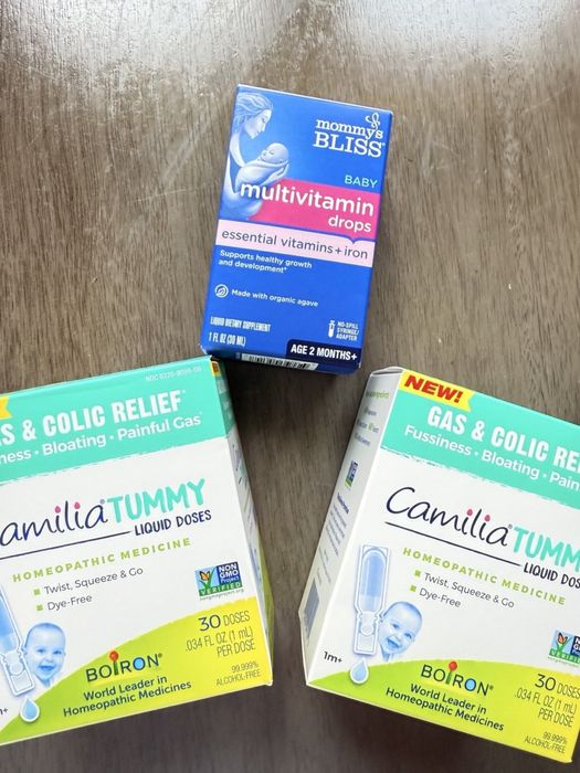 Camilia Tummy Gas& Colic relief та Mommys Bliss , придабно у США