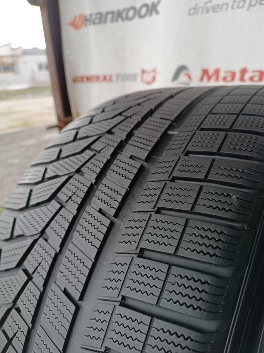 Зимові шини 275/40 R19 Hankook winter i cept evo 2