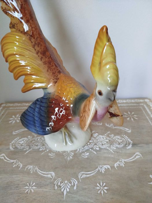 Magnífica Escultura de Faisão, origem Alemã