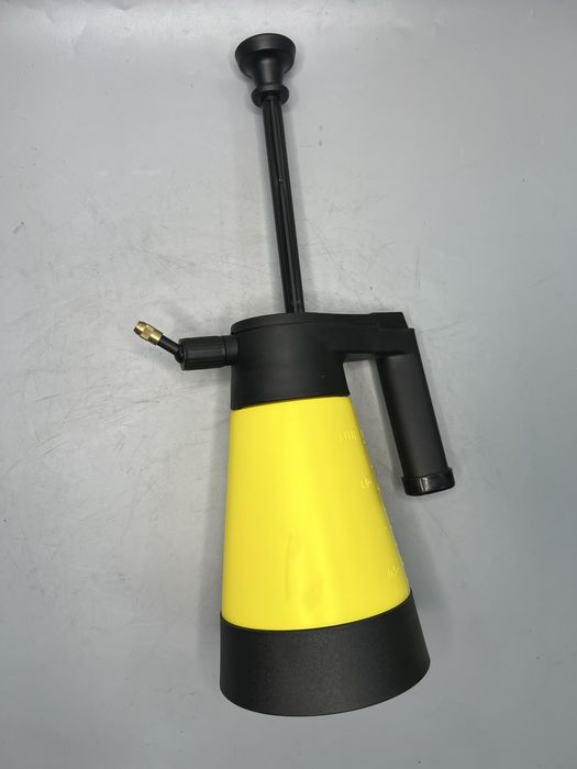 Обприскувач Karcher