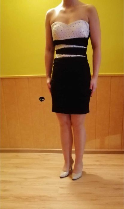 Sukienka ołówkowa rozmiar S