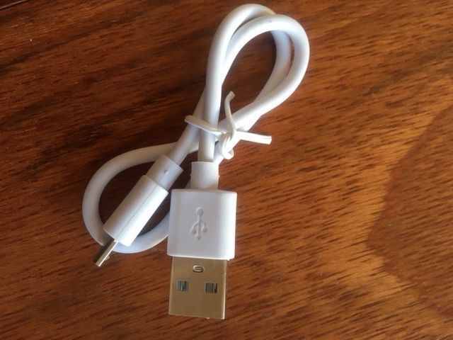 Dois em um: é um espelho e um power bank NOVO64563906012929124