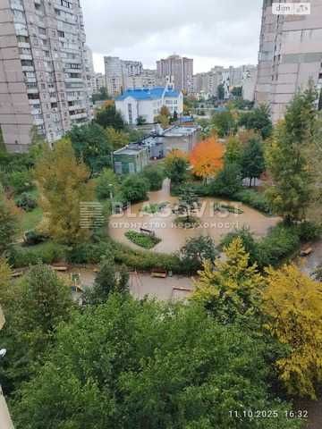 Продам 2 к.квартиру Дарницький Драгоманова Ахматової Ревуцького
