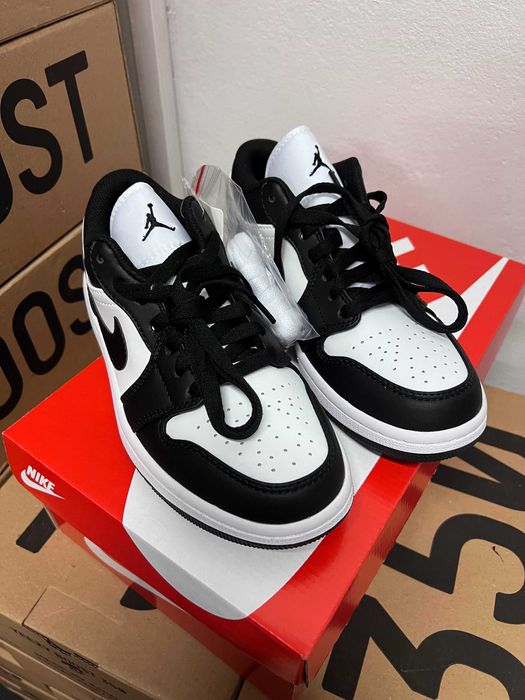 Женские кроссовки Nike Jordan 1 "Black" Размеры 36-40