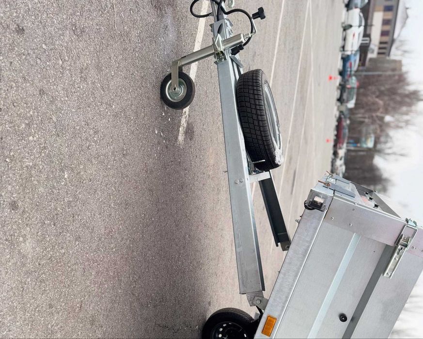 прицепи причіп оцинкований УРСА легкового авто