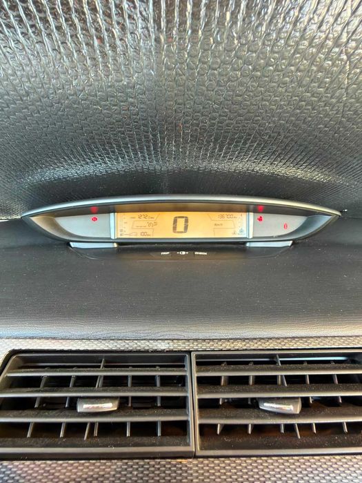 Citroën C4 1.6 110cv | 2007 | 136.700 km