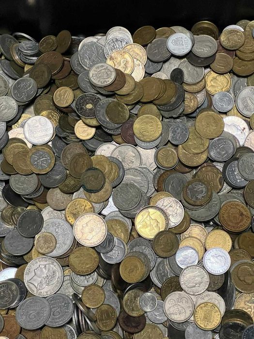 Moedas do Mundo ao Peso – 1 KG
