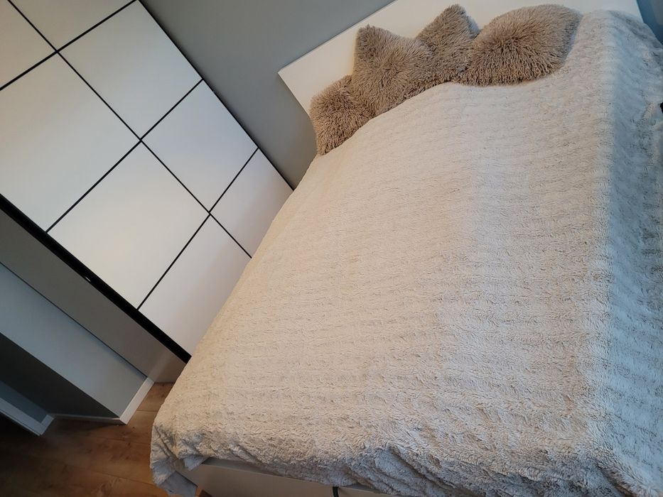 IKEA MALM  Łóżko z pojemnikiem i materacem białe 140/200