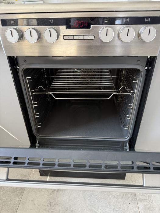 Kuchenka wolnostojaca ceramiczna Amica - elektryczna