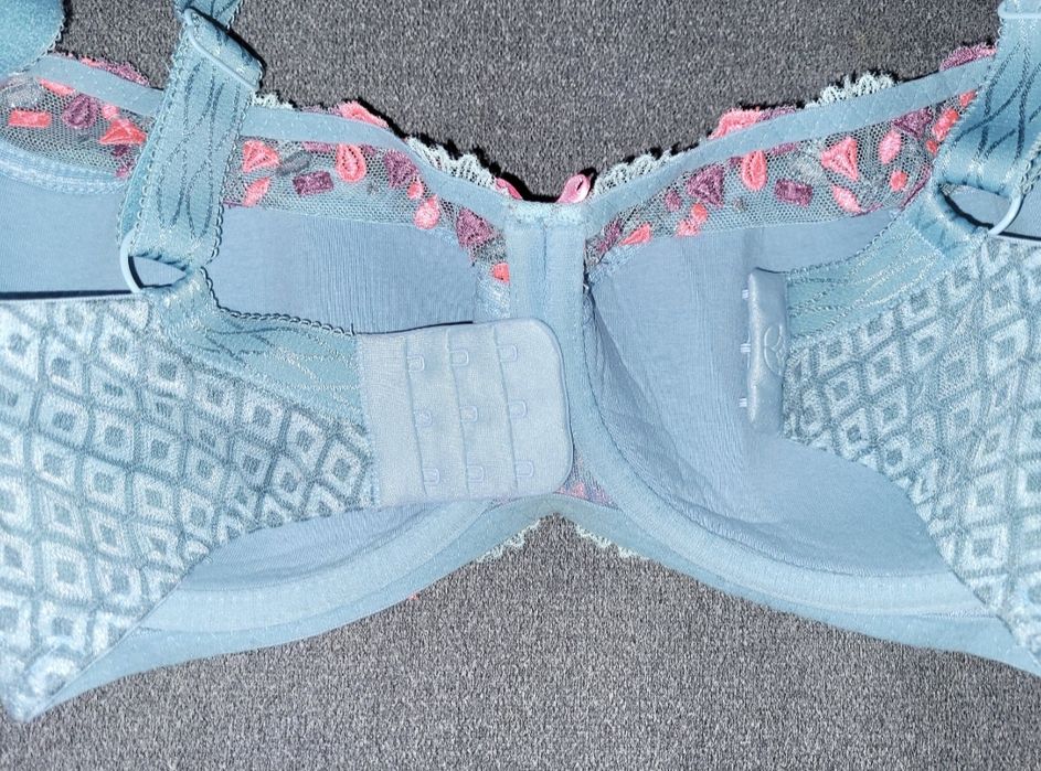 Biustonosz NOWY Dalia z metką Jade semi-soft K24 nieużywany