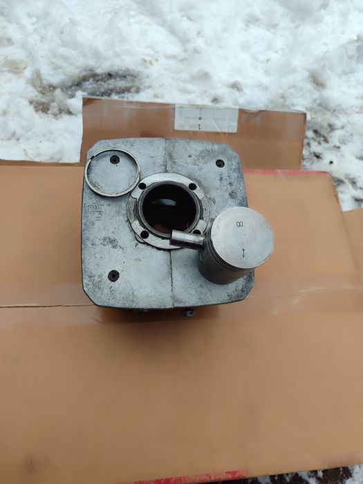 Поршньова Минск Мінськ циліндр