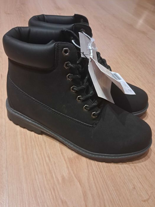 Buty wysokie  42, meskie nowe
