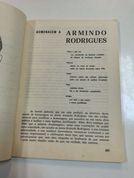 Vértice - Revista de Cultura e Arte

Setembro / Outubro 1979, n. 424 /