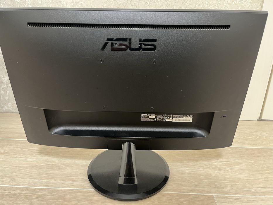 Монітор Asus VP228DE