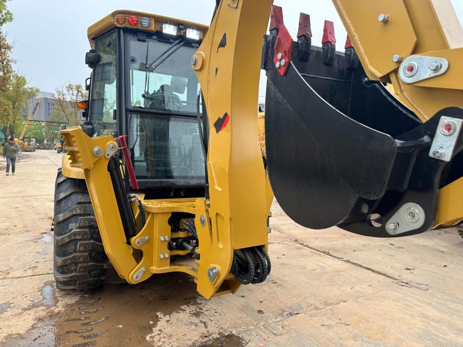 Caterpillar 444F2 (2026)