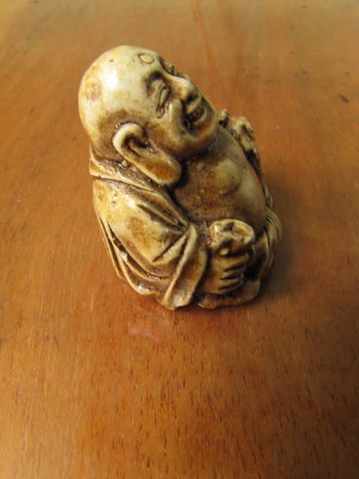 Фігурка Нецке продам