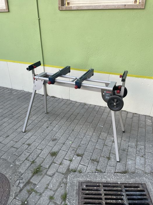 Serra Combinada Bosch com 2 carros