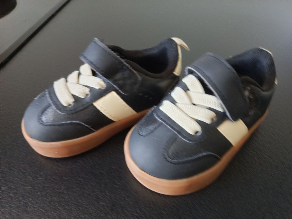 Buty buciki adidasy 18/19 H&M