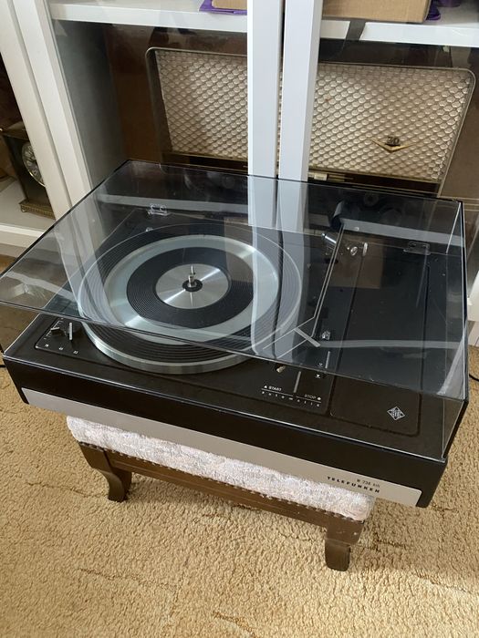 Telefunken W238 hifi gramofon zmieniarka