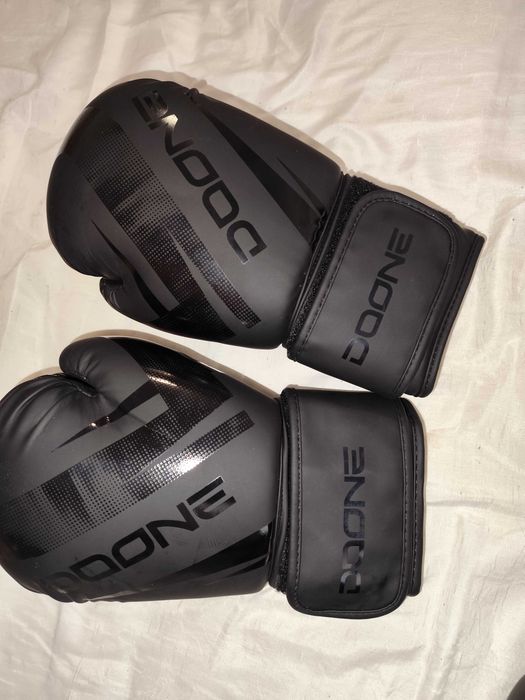 Kit Luvas De Box/Kickboxing + Bandagem!!!