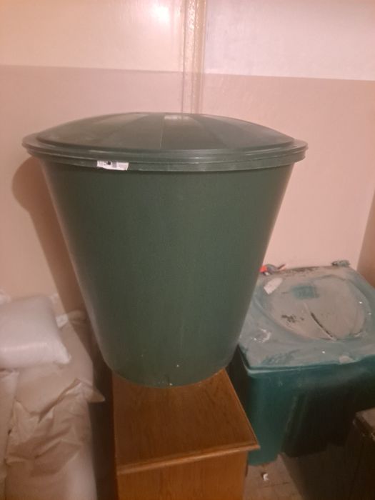 Zbiornik na deszczówkę 210l