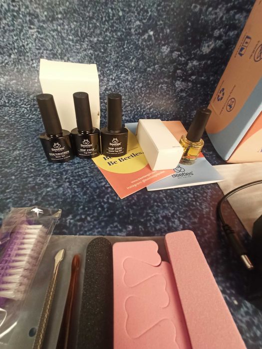 Стартовий Набір гель-лаків для нігтів Beetles з УФ лампою 48 Вт