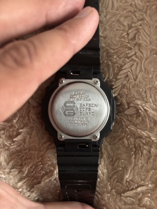 Продам Casio G-Shock ga-2100