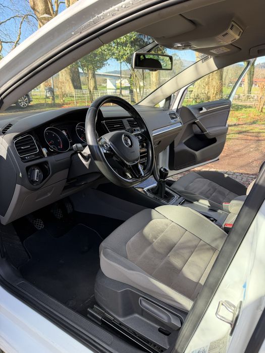 Volkswagen Golf 7 R-LINE