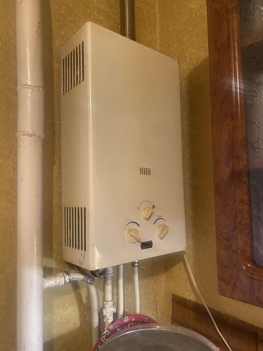 Продам газ. будинок зі зручностями в районі монастиря