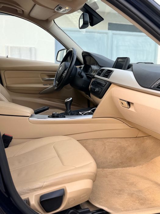 BMW 325D Sedan Luxury  2.0 diesel foto 4