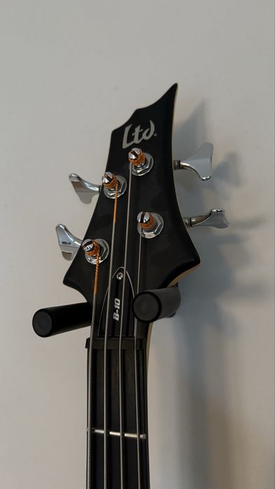 Gitara basowa LTD B-10