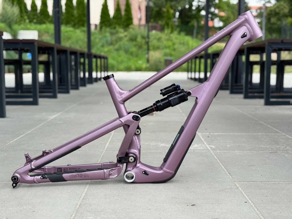 rama Ibis Ripmo AF V2, 150mm skoku, srebrna i różowa, S, M, XM, L, XL