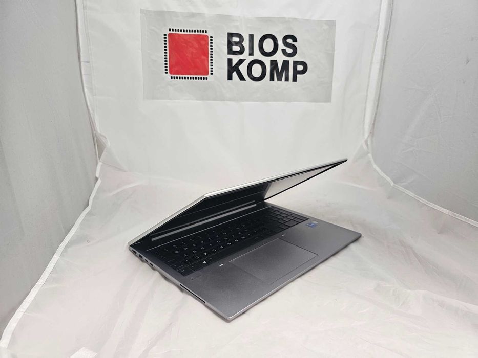 Laptop HP ZBook Firefly 16 G10 i7-1365U/16GB/512GB/Win11P RTX A500/Gwa