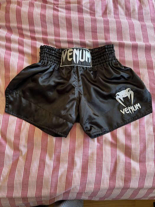 Calções de kickboxing Venum