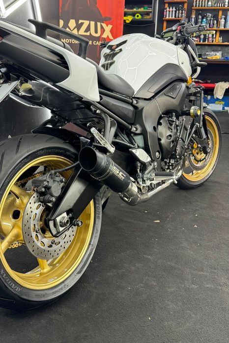 Yamaha FZ8 - Imaculada