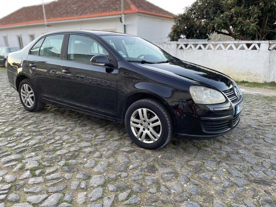 VW Jetta 1.9TDI 105CV Nacional