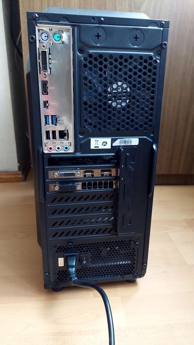 Потужний ігровий комп'ютер Intel Core i5-6500