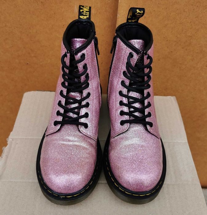 Ботинки розовые с блестками Dr. Martens на девочку 35 р. Оригинал