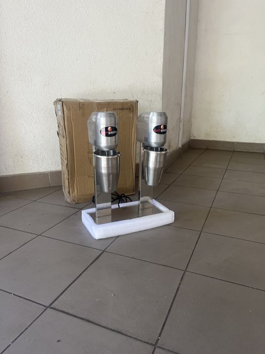 Міксер для молочних коктейлів подвійний ggm Gastro Німеччина