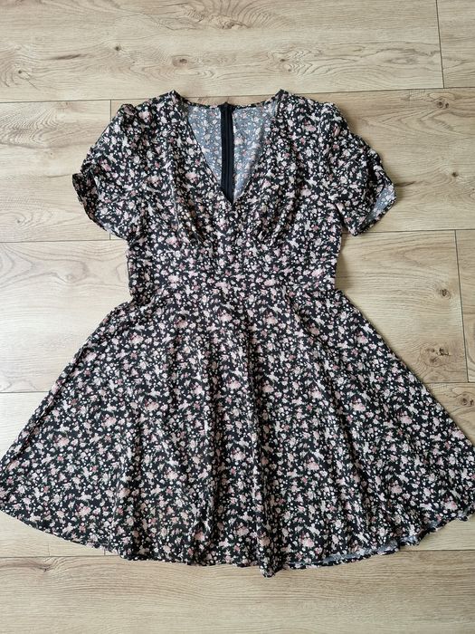 Sukienka damska rozmiar M