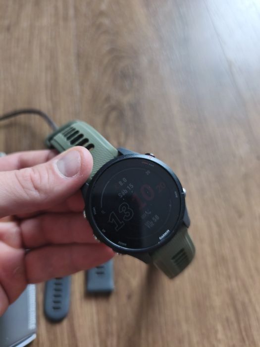 Garmin Forerunner 255