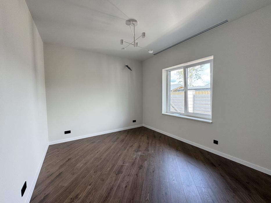 Будинок з новим ремонтом