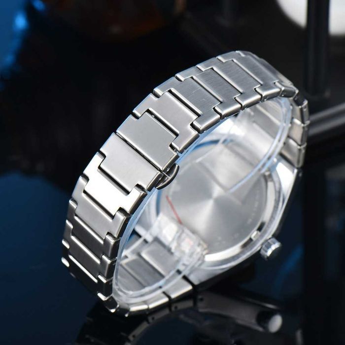 Годинник автоматичний Tissot PRX 35 Powermatic 80 T137.207.11.091.03