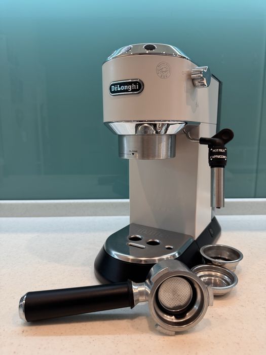 Кавомашина DeLonghi