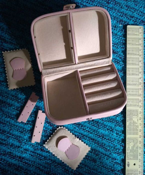 Маска декор продам или обменяю на  вкусняшки или нужности