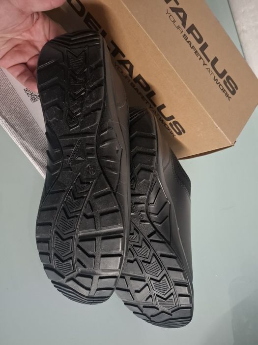 Calcado Segurança DeltaPlus Miami S2 SRC  NR48